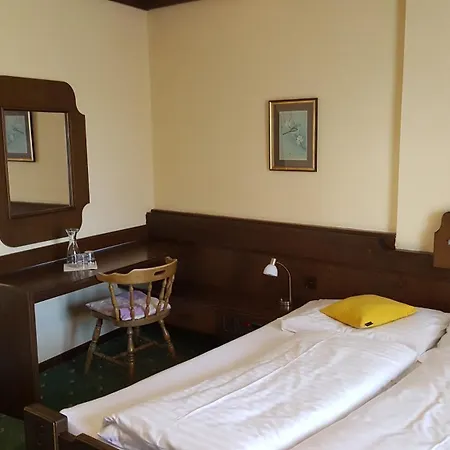Hotell Kanz 3*
