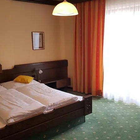 Kanz Otel 3*